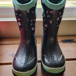 Bogs Classic Pegasus Kids Winter Boots Size 13